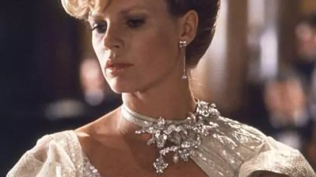 Necklace worn by Domino Petachi (Kim Basinger) in Never Say Never Again