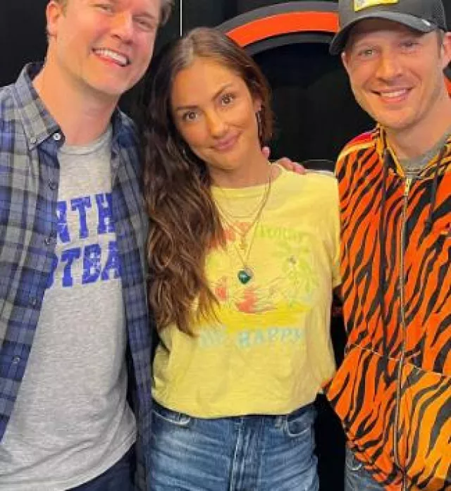 Re/Done Be Happy Short Sleeve Top worn by Minka Kelly on her Instagram Post on July 26, 2023