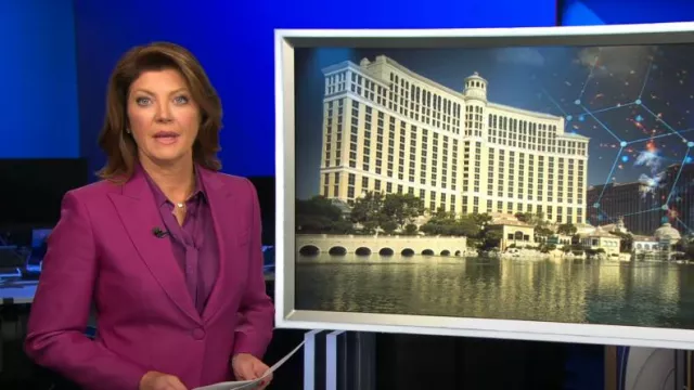 Max Mara Wool And Silk Double-Fabric Blazer worn by Norah O'Donnell as seen in CBS Evening News on  September 12, 2023