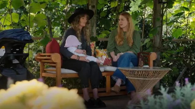 B2 Della Browns Shoes worn by Melinda Monroe (Alexandra Breckenridge) as seen in Virgin River (S05E02)