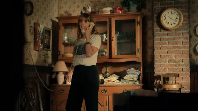 Chaser Woodstock Tee worn by Ava (Libby Osler) as seen in Virgin River (S05E05) | Spotern