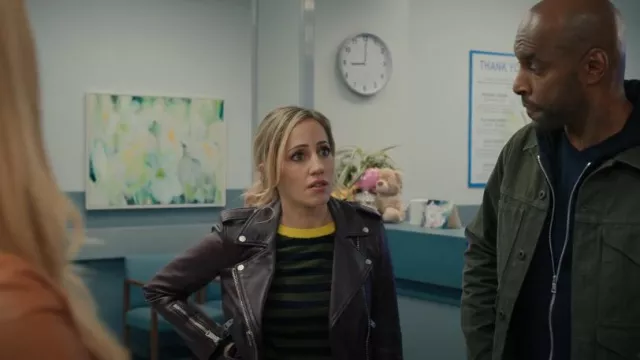 Banana Republic Striped Crewneck Sweater worn by Brie Sheridan (Zibby Allen) as seen in Virgin River (S05E10)