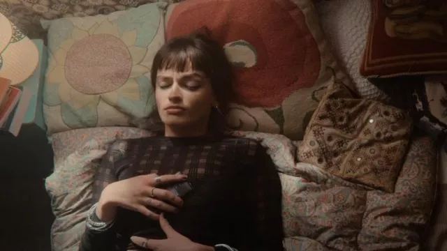 Missguided Missguided Check Mesh Co Ord Crop Top worn by Maeve Wiley (Emma Mackey) as seen in Sex Education (S03E04)