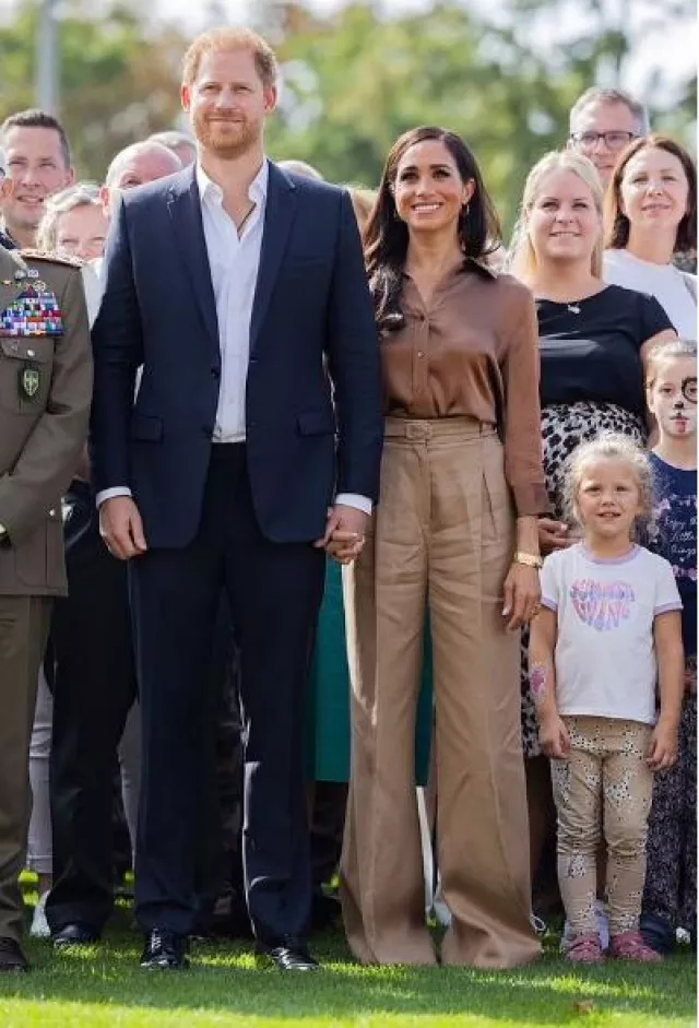 Gabriela Hearst Vargas Camel Pants worn by Meghan Markle at Invictus Games Post on September 14, 2023