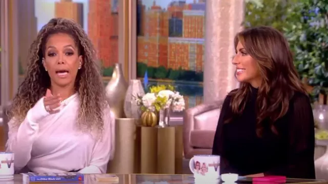 Tom Ford Off-the-shoulder Sweater worn by Sunny Hostin as seen in The View on  September 15, 2023