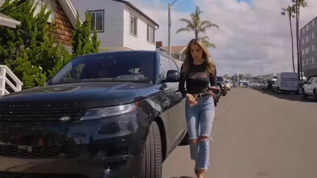 Mother Rider Ankle Fray Island Afterhours worn by Alex Hall as seen in Selling The OC (S02E08)