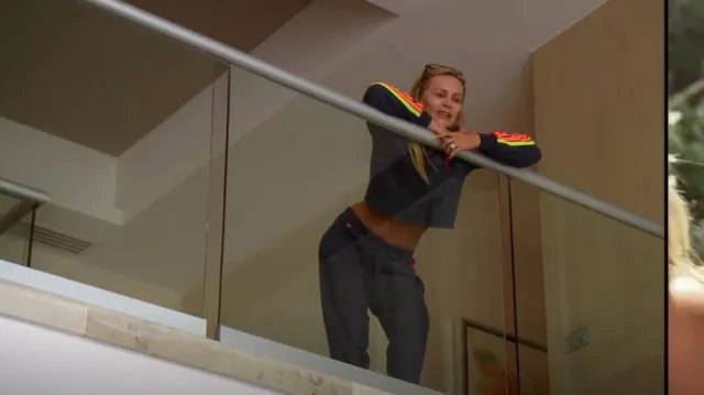 Aviator Nation 5 Stripe Sweat­pants worn by Tamra Judge as seen in The Real Housewives of Orange County (S17E15)