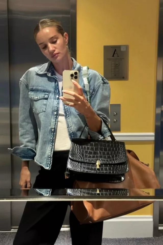 The Row Margaux 17 Air Large Buckled Leather Tote worn by Rosie Huntington-Whiteley on her Instagram post on September 22, 2023