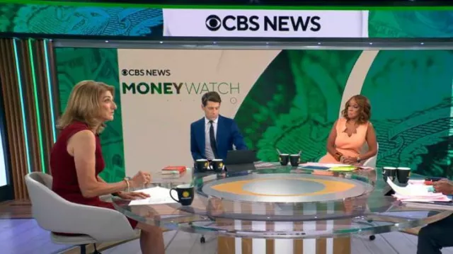 Robe fourreau en coton en cachemire Victor Glemaud portée par Gayle King vue dans CBS Mornings le 21 septembre 2023