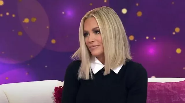 Alice + Olivia Porla Collared Sweater in Black/White worn by Jenny McCarthy as seen in Today  with Hoda & Jenna on  September 26, 2023