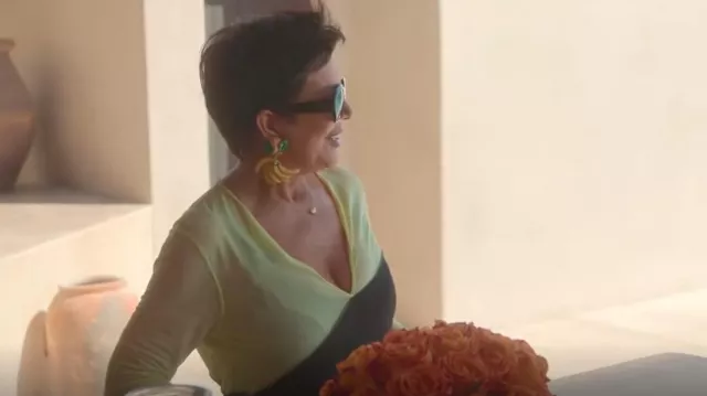 Dolce & gabbana Ba­nana clip-on Ear­rings worn by Kris Jenner  as seen in The Kardashians (S04E01)