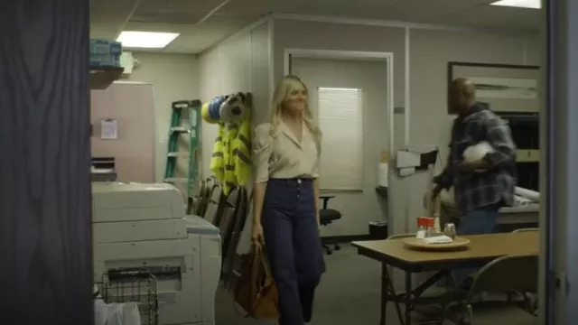 CLARE V. Simple Tote worn by Amy (Eliza Coupe) as seen in Pivoting (S01E09)