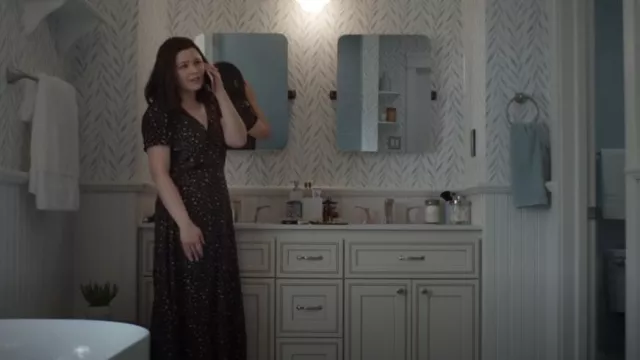 Madewell Stem Scatter Puff Sleeve Faux Wrap Midi Dress worn by Jodie (Ginnifer Goodwin) as seen in Pivoting (S01E10)