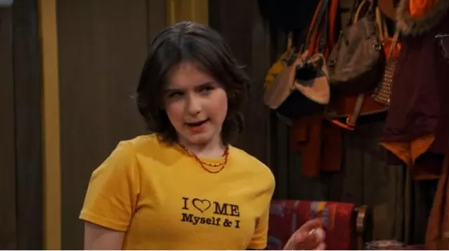 Urban Outfitters I Heart Me My­self & I Ba­by Tee worn by Winnie Webber (Shiloh Verrico) as seen in BUNK'D (S07E03)
