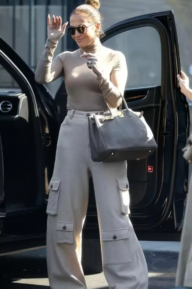 Hermès Birkin 35 Bag worn by Jennifer Lopez in Los Angeles on October 3, 2023