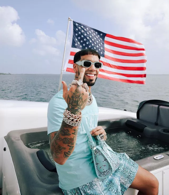 Amiri Turquoise MA Paisley T Shirt worn by Anuel AA on the Instagram account @anuel