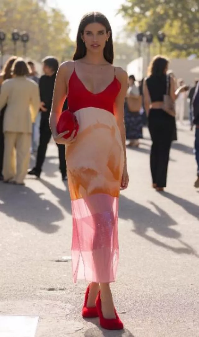 Stella McCartney Printed Stretch-Silk Slip Dress worn by Sara Sampaio at Stella McCartney Show on October 2, 2023