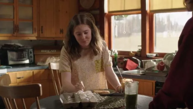Madewell Button-Back Pocket Top in Jaipur Floral worn by Katie Fleming Morris (Baye McPherson) as seen in Heartland (S17E03)
