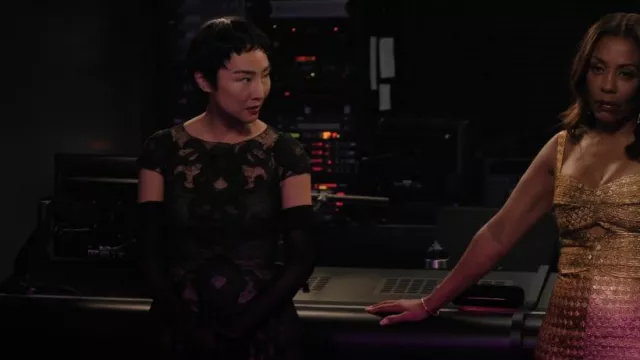 Monique Lhuillier Embroidered Lace High-Low Gown worn by Stella Bak (Greta Lee) as seen in The Morning Show (S03E07)