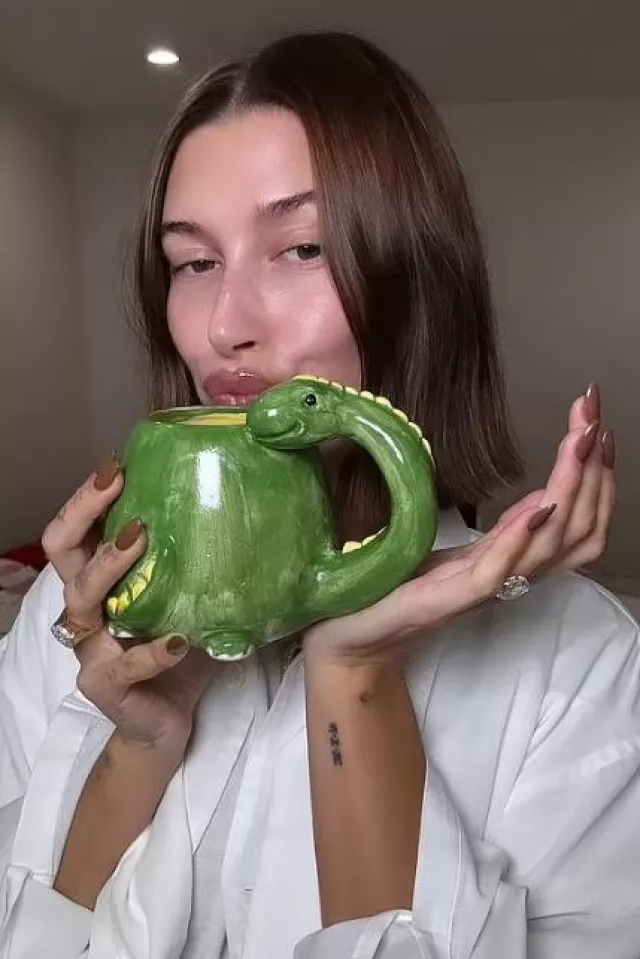 Paint Your Own Mug O Saurus used by Hailey Baldwin on her Instagram post on October 18, 2023