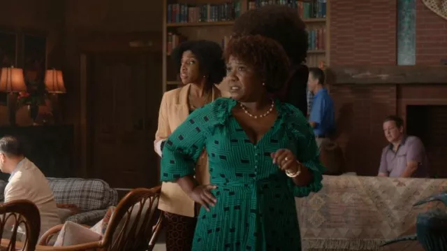 Karl Lagerfeld Paris V-Neck Print­ed Tie-Waist Mi­di Dress as seen in Upload (S03E03)