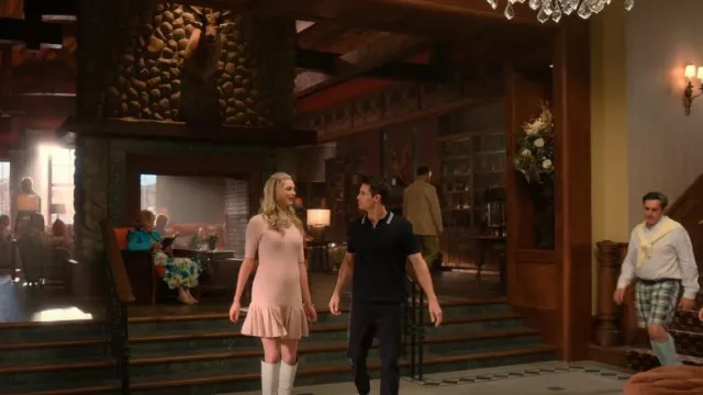 Ted Baker Broch Polo texturé en tricot à pointe en bleu marine porté par Nathan Brown (Robbie Amell) comme on le voit dans Upload (S03E04)