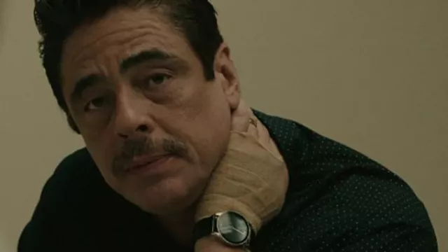 The watch worn by Tom Nichols (Benicio del Toro) in the movie Reptile ...