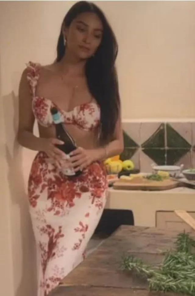 Lpa Concetta Maxi Skirt worn by Shay Mitchell on her Instagram Story on June 5, 2023
