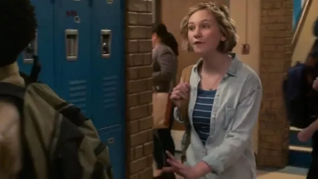Rails In­grid Shirt worn by Ella McCaffrey (Lily Brooks O'Briant) as seen in Life by Ella (S01E03)