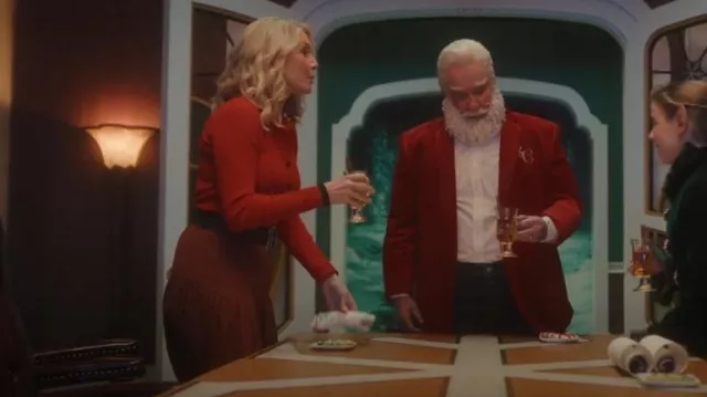 Uniqlo Extra Fine Merino Ribbed Polo Cardigan worn by Mrs. Claus (Elizabeth Mitchell) as seen in The Santa Clauses (S02E01)