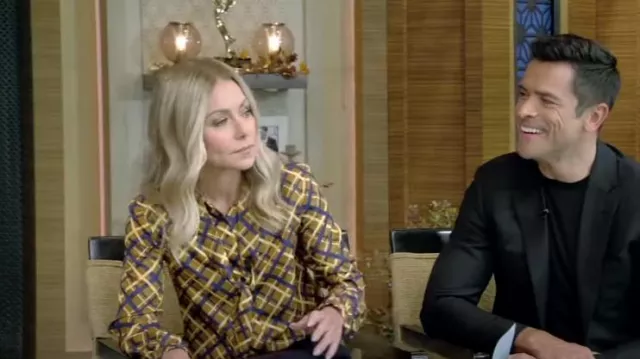 Saint Laurent Retro Diamond-Printed Silk Blouse worn by Kelly Ripa as seen in LIVE with Kelly and Mark on November 6, 2023