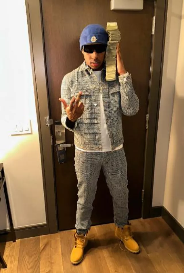 Givenchy Classic Fit 4g Rivet Denim Jacket worn by Rob49 on the Instagram account @rob49up