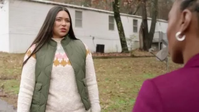 L.l. Bean Cot­ton Yoke Sweater worn by Lacey Quinn (Gabrielle Walsh) as seen in Found (S01E07)