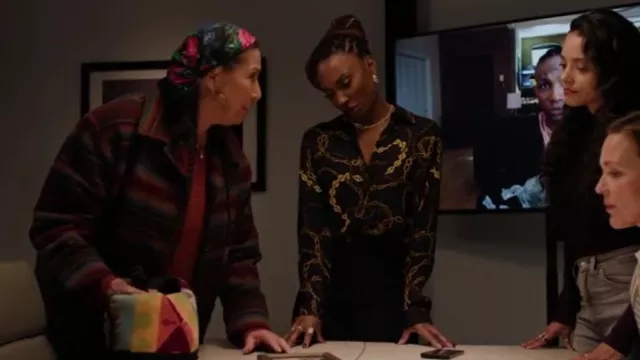 L'Agence Ni­na Print­ed Silk Blouse worn by Gabi Mosely (Shanola Hampton) as seen in Found (S01E07)