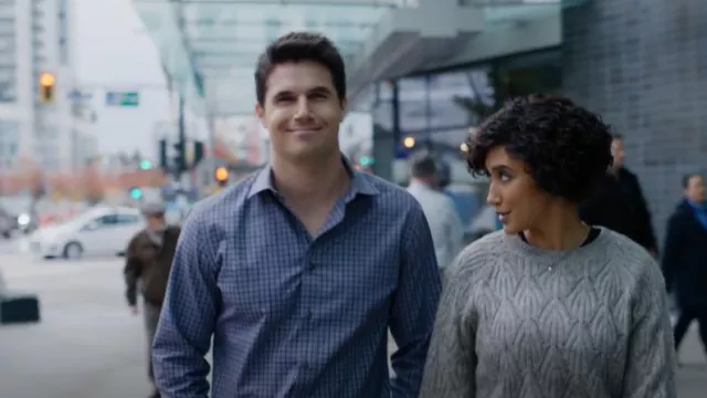 Chemise à carreaux Bugatchi Axel portée par Nathan Brown (Robbie Amell) comme on le voit dans Upload (S03E08)