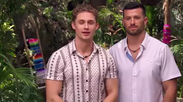 Vatpave Short Sleeve But­ton Down Shirt worn by Jordan Vandergriff as seen in Bachelor in Paradise (S09E08)