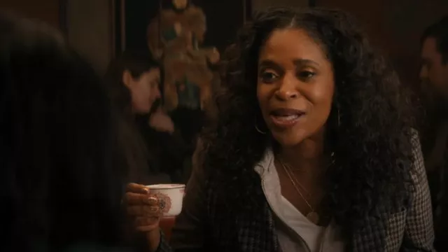 Gorjana Mini Venice Necklace worn by Nurse (Brie Eley) as seen in Shining Vale (S02E06)