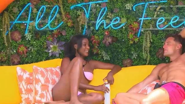 Bananhot St.Tropez Biki­ni Top worn by Zeta Morrison as seen in Love Island Games (S01E16)