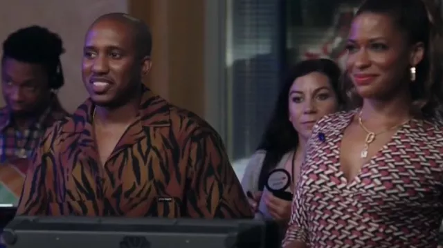 Palm Angels Shirt Tiger Printed Shirt worn by Gary Williams (Chris Redd) as seen in Kenan (S01E01)