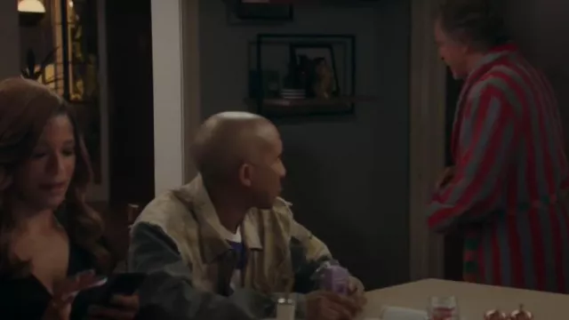 Hudson Jeans Mixed-Media Jacket porté par Gary Williams (Chris Redd) comme on le voit dans Kenan (S01E07)