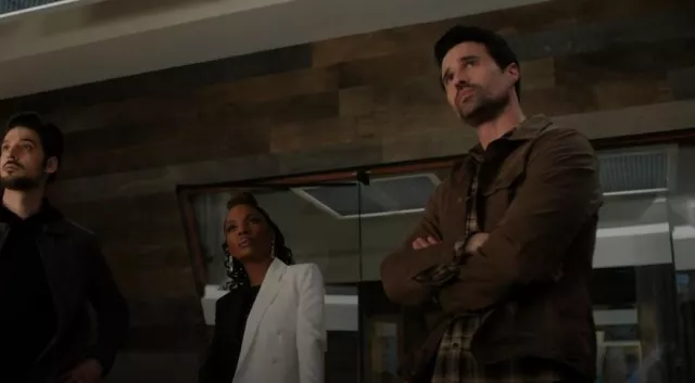 Flint And Tinder Flannel-Lined Waxed Trucker Jacket worn by Mark Trent (Brett Dalton) as seen in Found (S01E09)