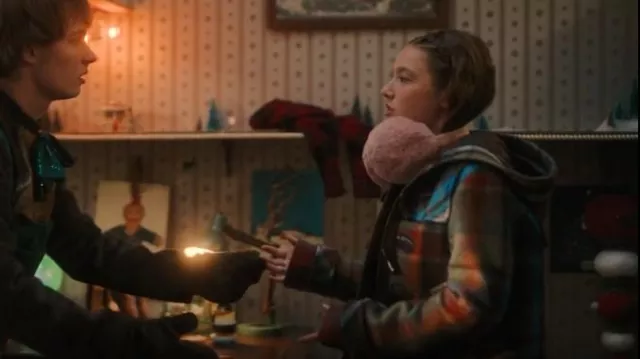 Veronica Beard Ianna Jacket worn by Sandra (Elizabeth Allen Dick) as seen in The Santa Clauses (S02E05)