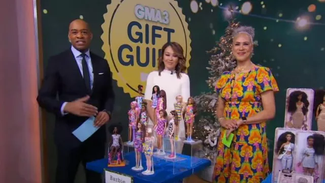 Lesley Evers Genevieve Dress in Petal Parade worn by Trae Bodge as seen in Good Morning America on December 1, 2023