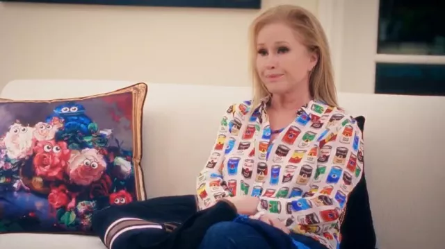 Alice + Olivia Willa Silk Button-Up Shirt worn by Kathy Hilton as seen in Paris in Love (S02E08)