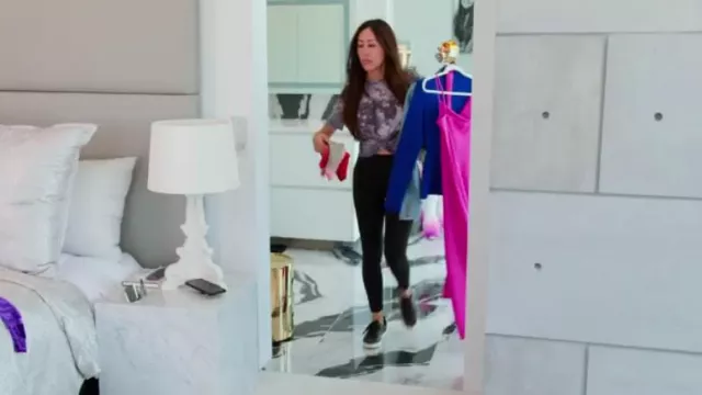Lululemon Align™ High-Rise Pant with Pockets 28 worn by Angie Katsanevas  as seen in The Real Housewives of Salt Lake City (S04E13)