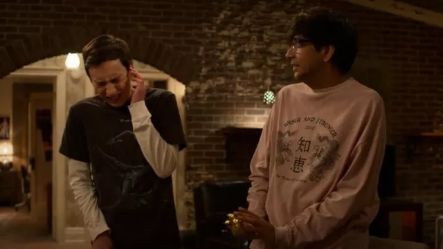 Asos Design Over­sized Long Sleeve T-shirt worn by Zahid (Nik Dodani) as seen in Atypical (S04E01)