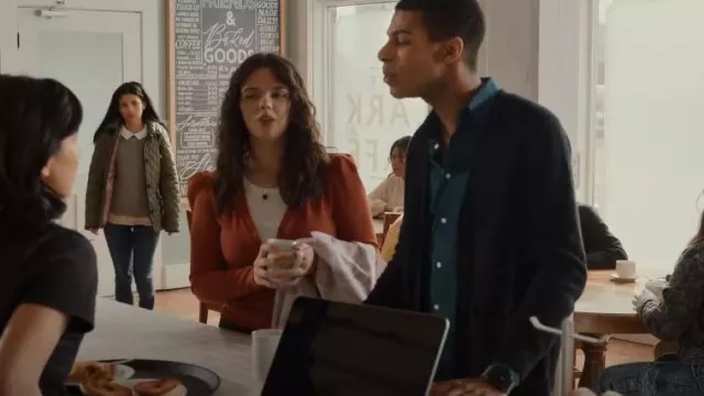 Wilfred Free Gaze Jacket of Grace (Ellie O'Brien) as seen in My Life with the Walter Boys (S01E07)