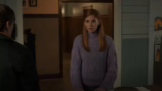 Vince Aran Sweater worn by Dr. Katherine Walter (Sarah Rafferty) as seen in My Life with the Walter Boys (S01E06)