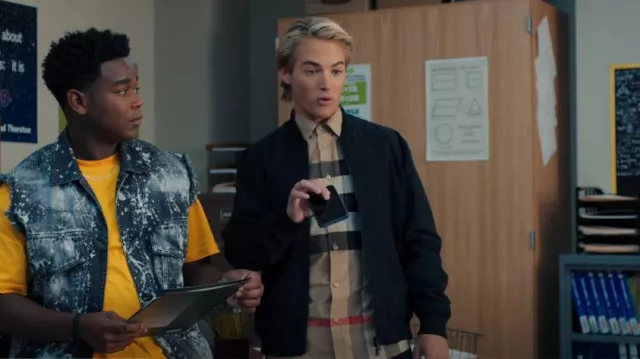 Burberry Somerton Check Shirt worn by Mac Morris (Mitchell Hoog) as seen in Saved by the Bell (S02E03)