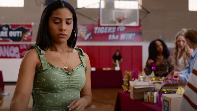 Vestido midi Billabong Amor usado por Daisy Jiménez (Haskiri Velazquez) como se ve en Salvados por la campana (S01E09)